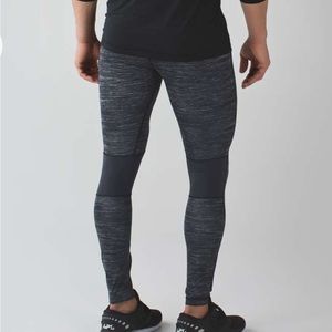 LULULEMON men’s tights very good condition size L